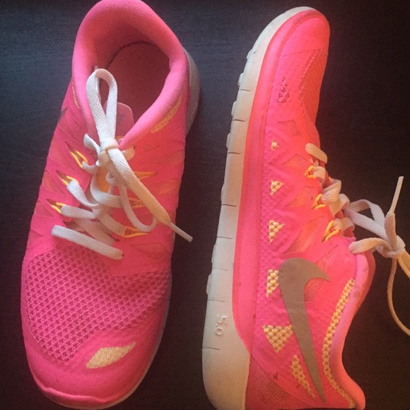 Nike- Pink sneakers - Picture 2 of 3